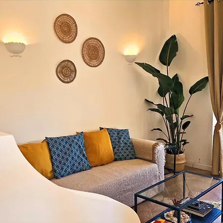 Maiora Guest house *